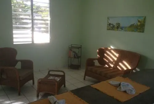 Acacia Guesthouse Esperanza Πανσιόν